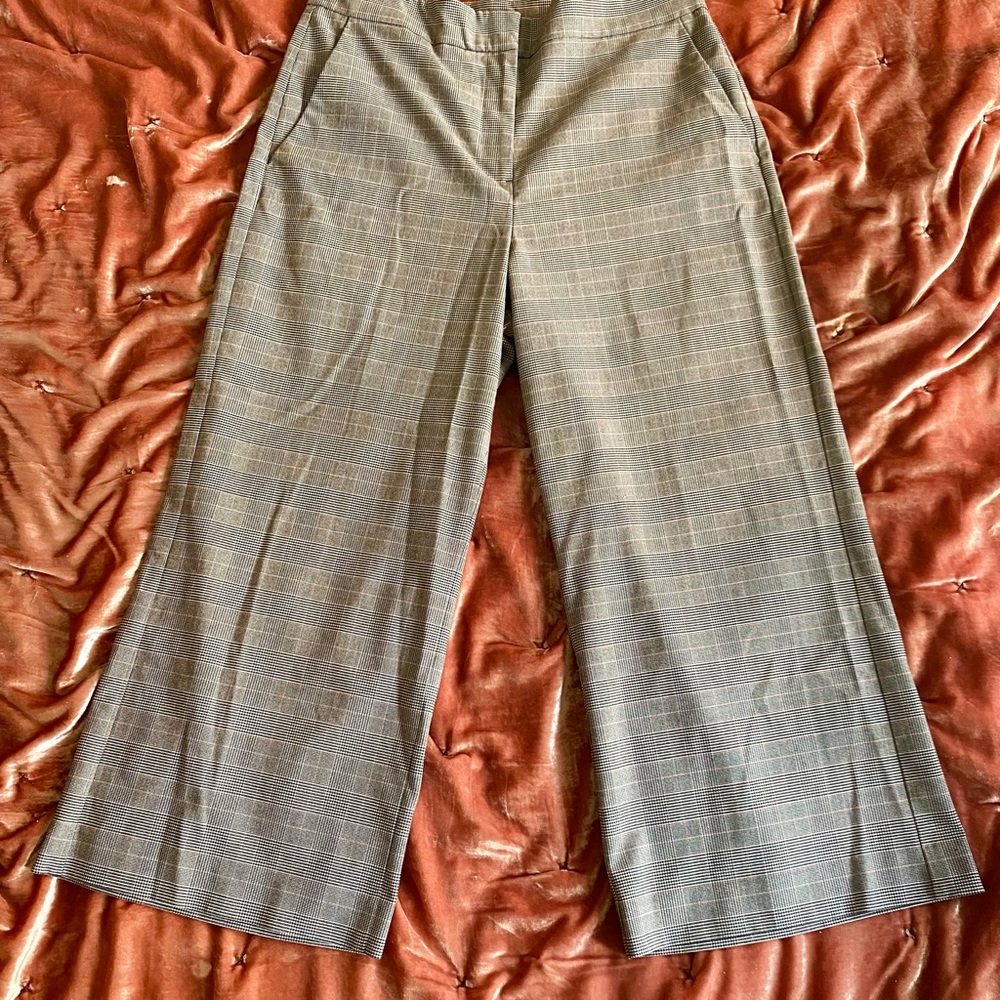 Ann Taylor Wide Leg Work Trousers. Size 10 TTS.